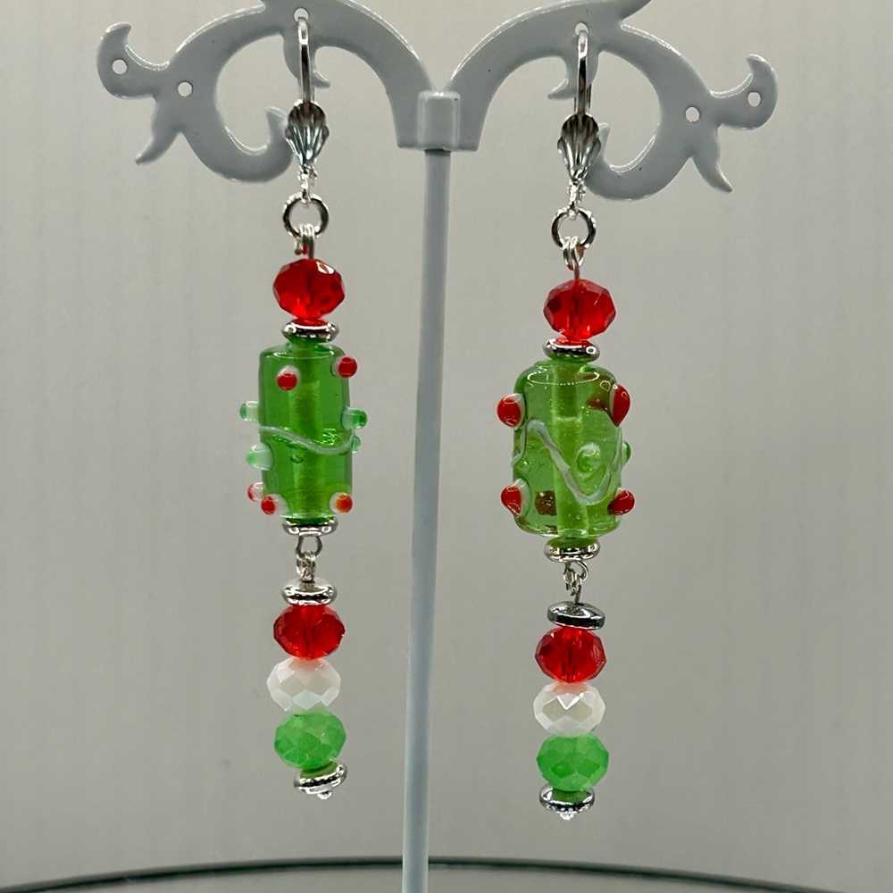 Christmas Wedding Cake & Crystal Beaded Earrings